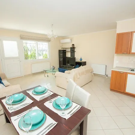 Julias Village-Allure Alepou Extérieur photo